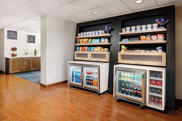 Snack bar