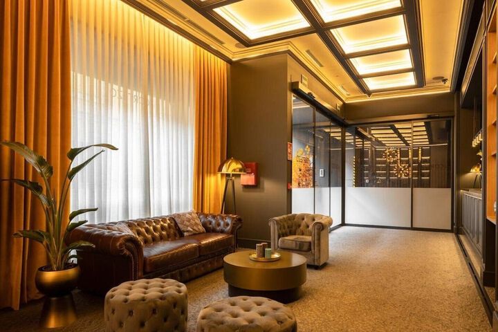 Hotel Interior 10 of 97