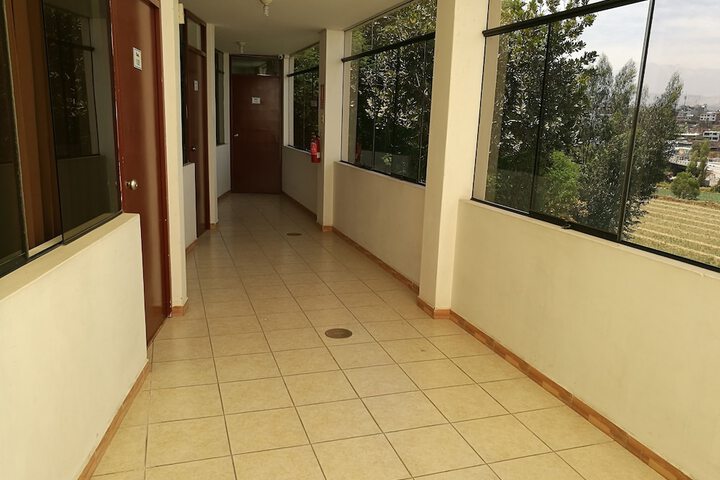 Ballroom/Hall 31 of 35