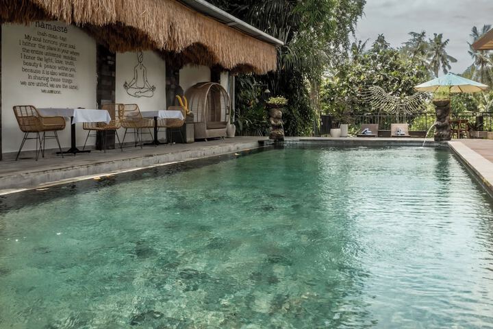 Pool 55 of 109