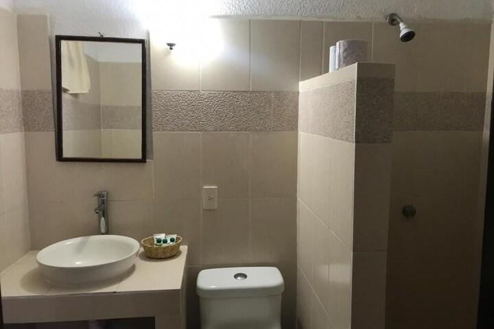 Room 17 of 35
