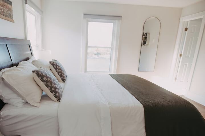 Room 61 of 84