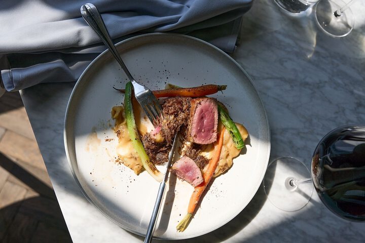 Dining 84 of 112