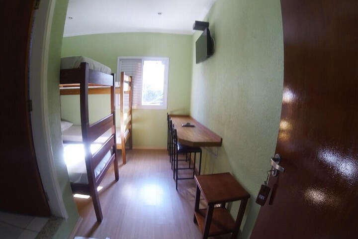 Room 15 of 31