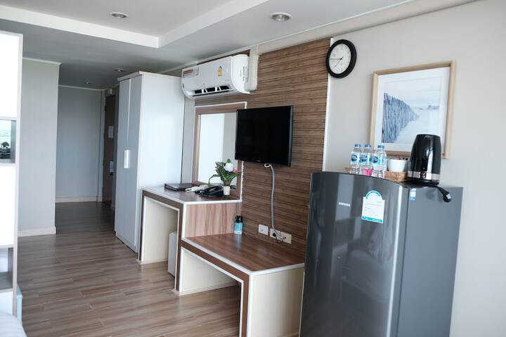 Room 25 of 110