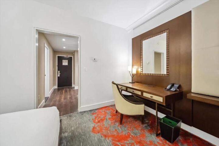 Hotel Amenity