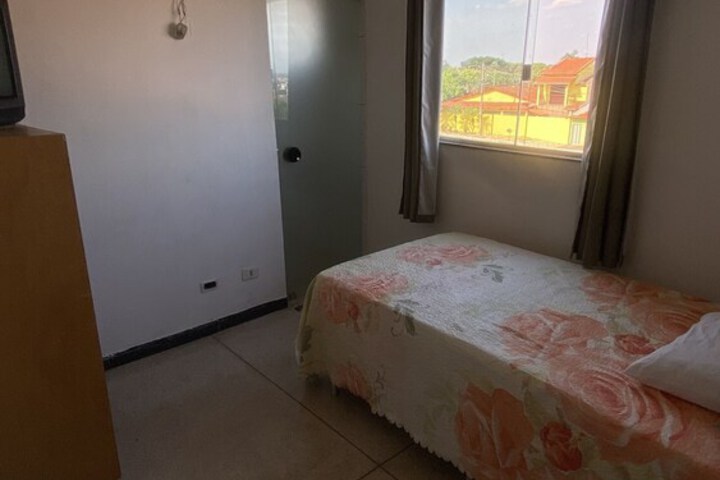 Room 4 of 43