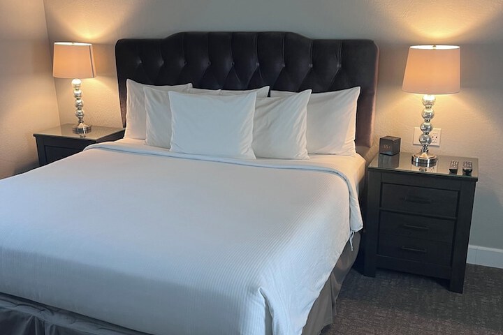 Room 26 of 149
