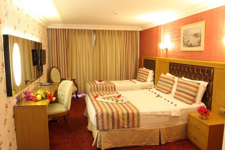 Room 9 of 69