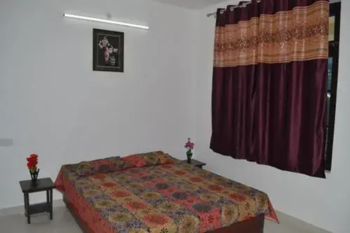 Room 3 of 11