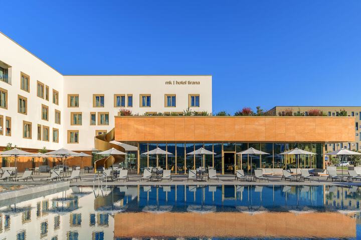 Hotel 110 of 112
