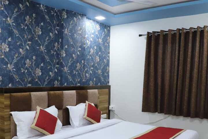 Room 7 of 20