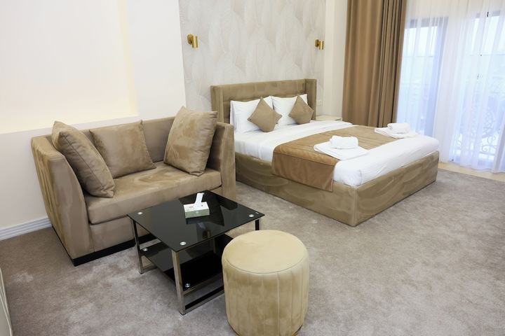 Room 20 of 133