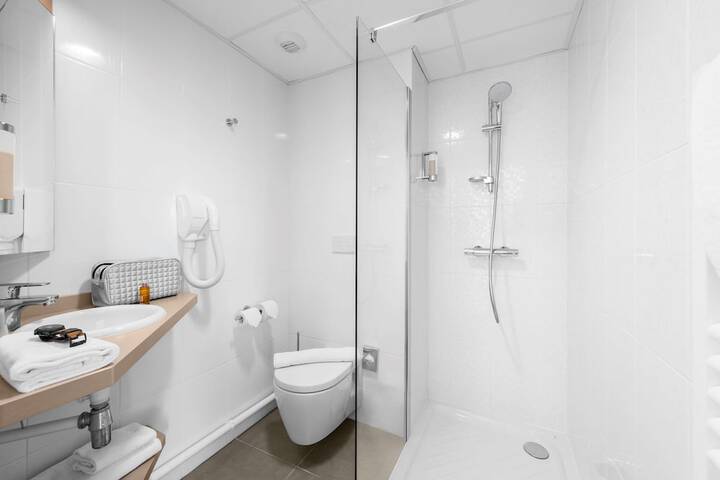 Bathroom Interior Photo