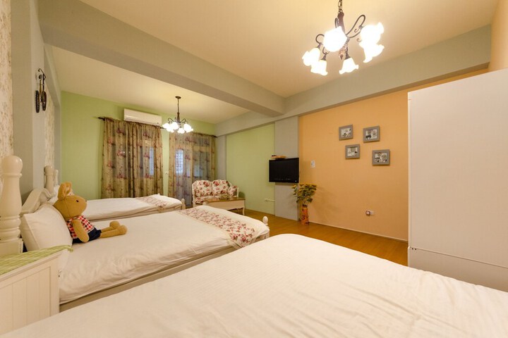 Room 14 of 54