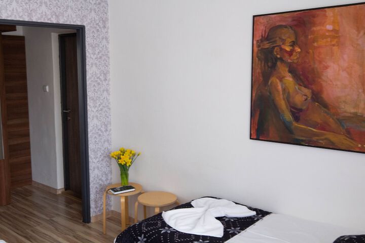 Room 35 of 110