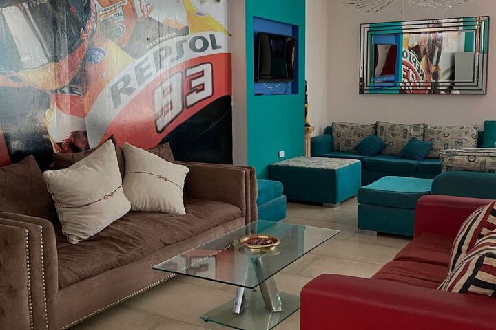 Room 12 of 20