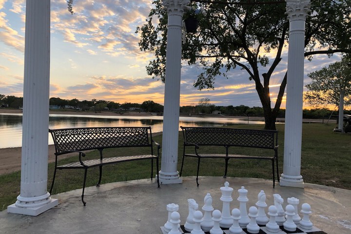 Hotel Exterior 53 of 70