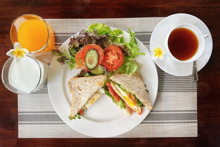 Breakfast/Coffee Service 68 of 99