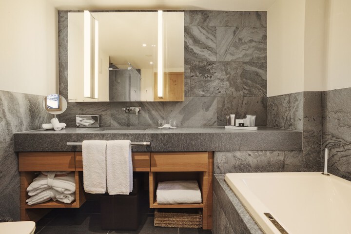 Clean Restrooms