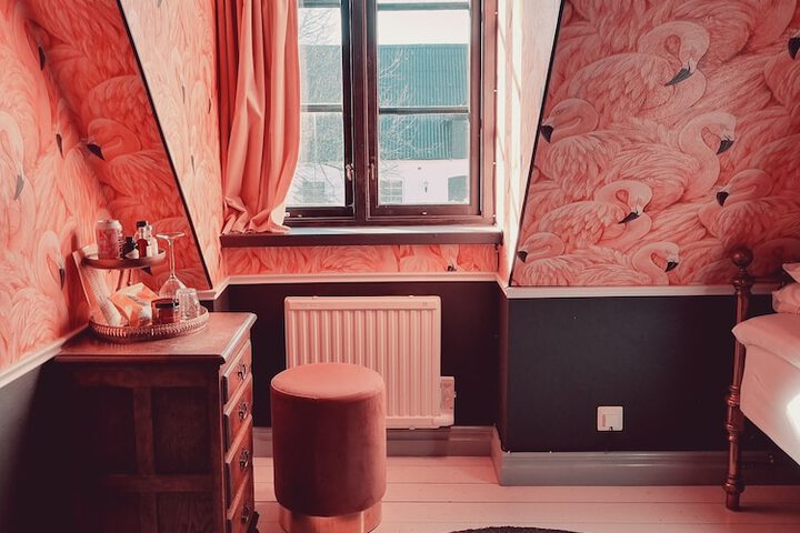 Room 15 of 58