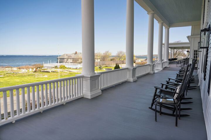 Sundeck 147 of 149