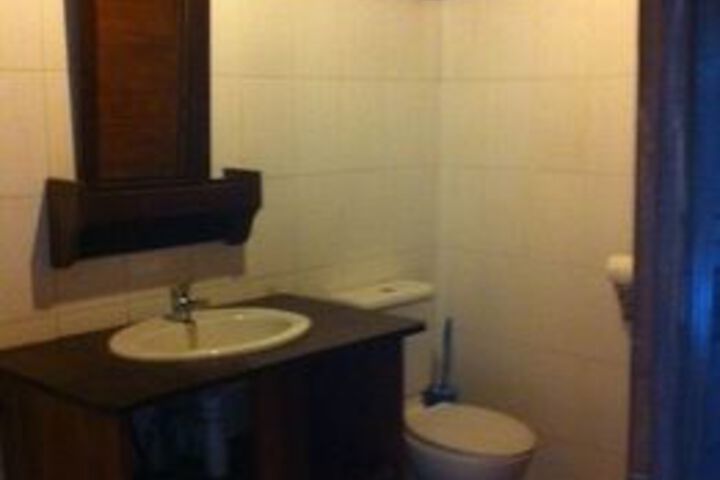 Room 7 of 85