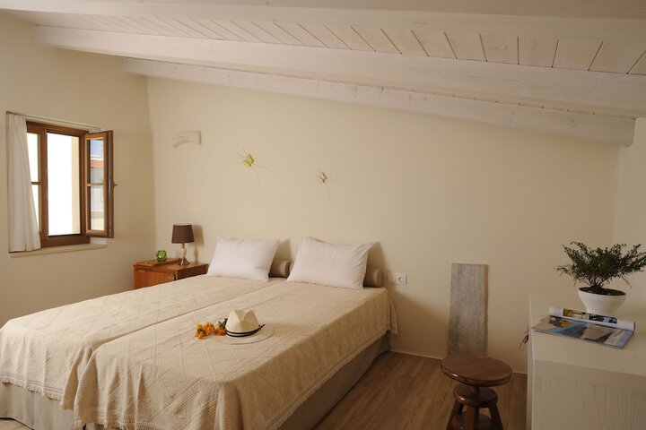 Room 8 of 46