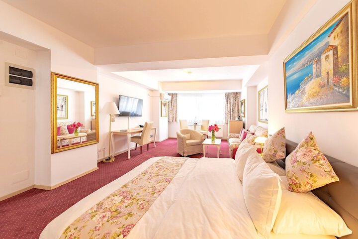 Bucur Accommodation