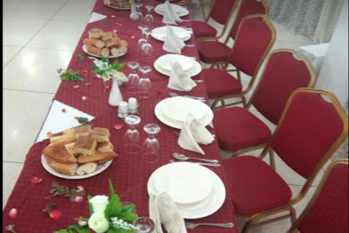 Dining Photos