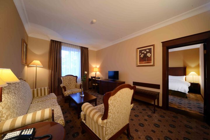 Room 13 of 62