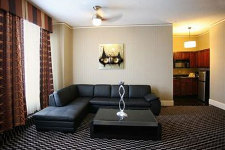 Room 2 of 29