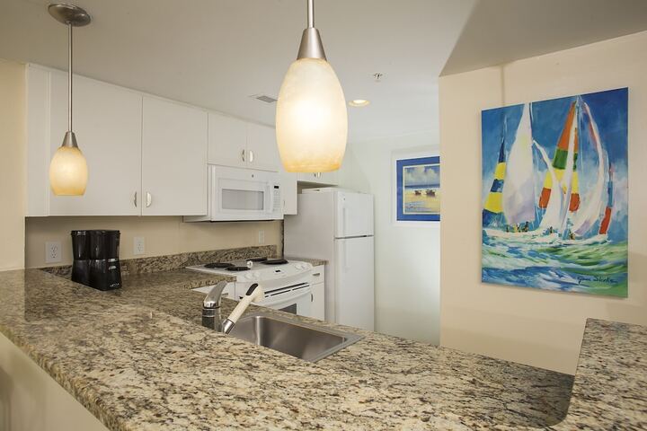 1 Bedroom Suite Murphy Bed Ocean View (49 of 70)