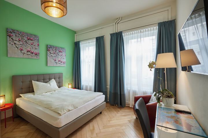 Room 17 of 55