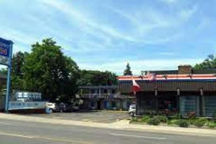 Hotel 42 of 61