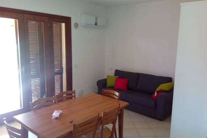 Room 3 of 15