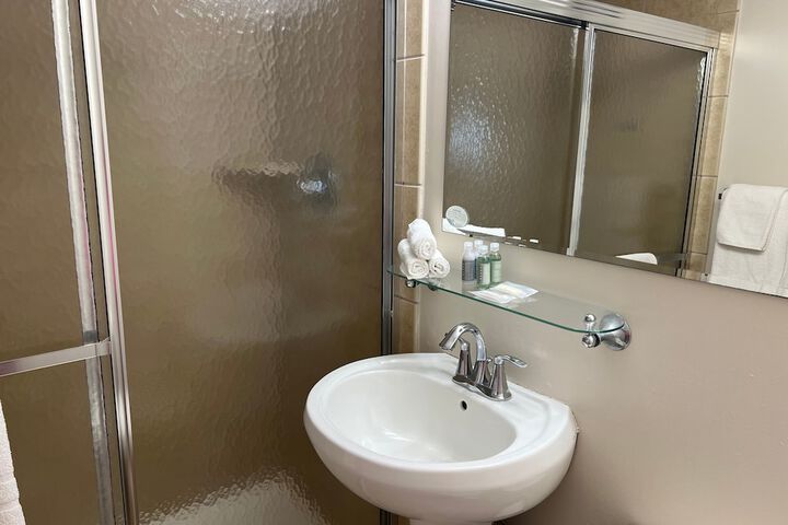 Room 53 of 71