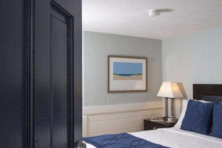 Room 16 of 35