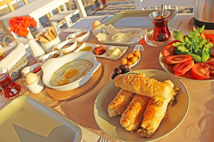 Breakfast/Coffee Service 27 of 37