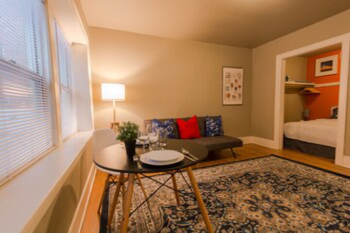 Room 5 of 20