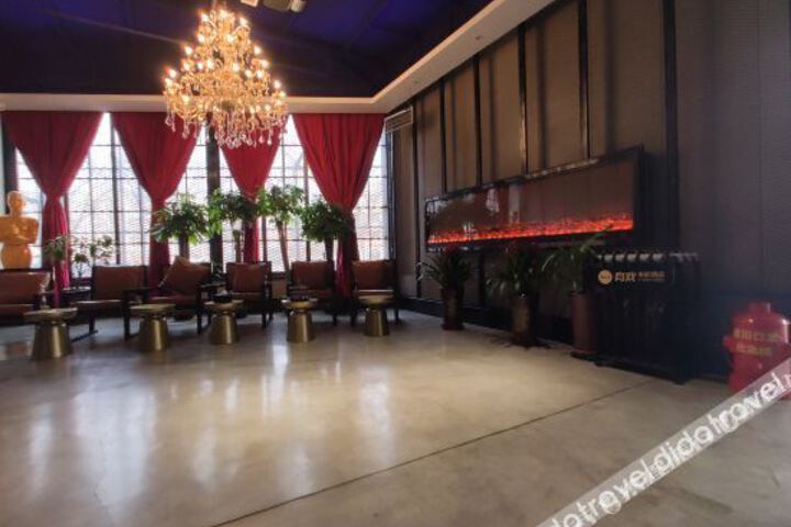 Hotel Interior 21 of 27