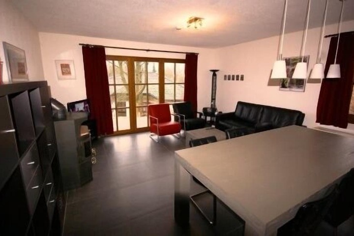 Room 22 of 43