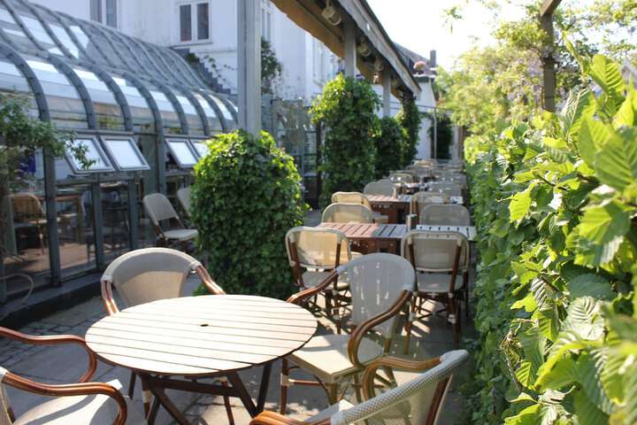 Terrace/Patio 66 of 71