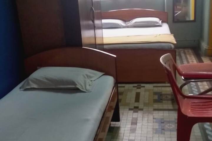 Room 9 of 44