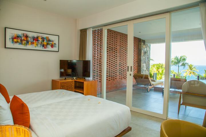 Room 26 of 108
