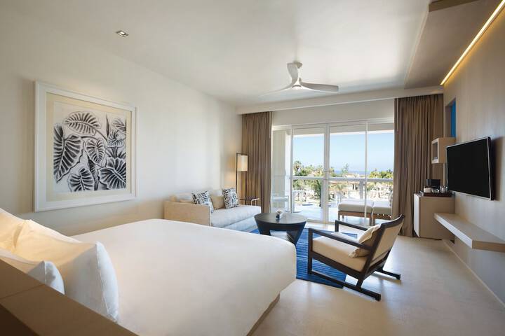 Room 27 of 169