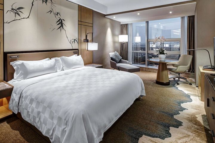 Room 26 of 72