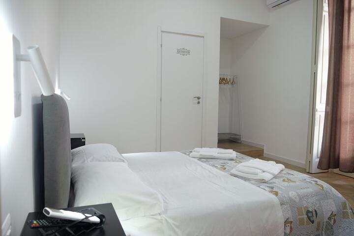 Room 13 of 71