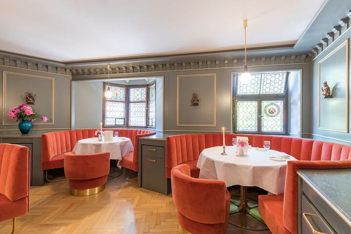 Dining 62 of 81
