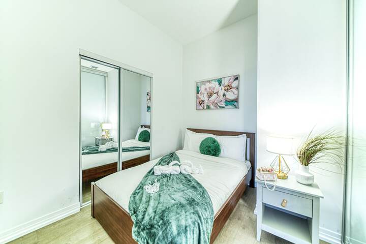 Room 204 of 652
